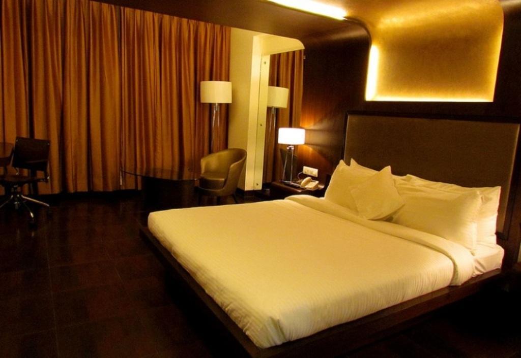 Cocoon Luxury Business Hotel Dhanbād Rum bild